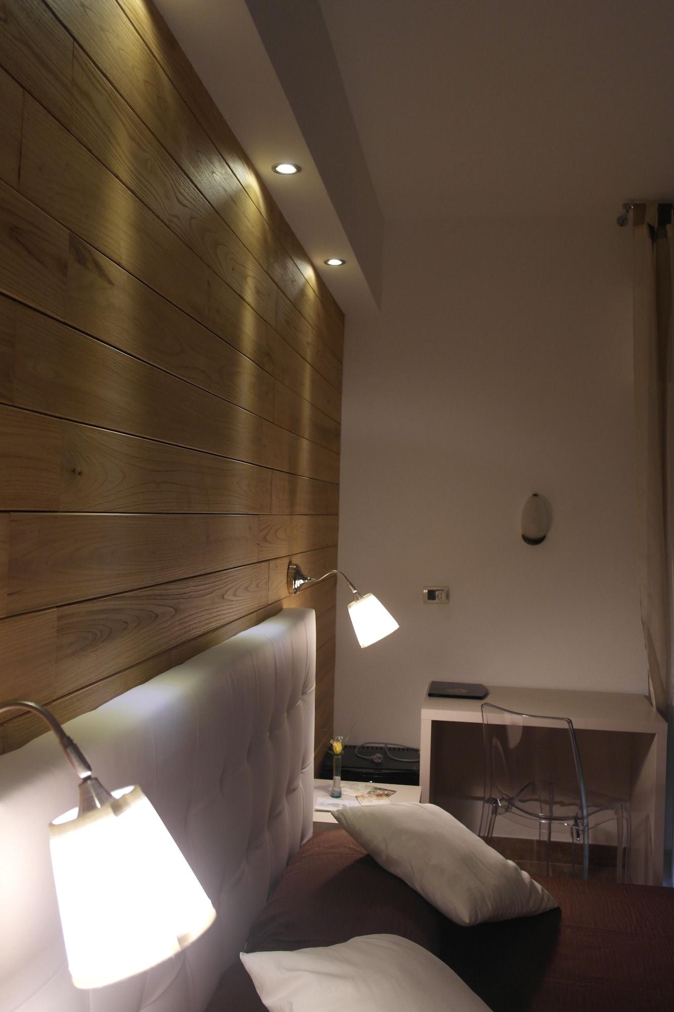 Piccolo Hotel Aurora 아바디아산살바토레 외부 사진