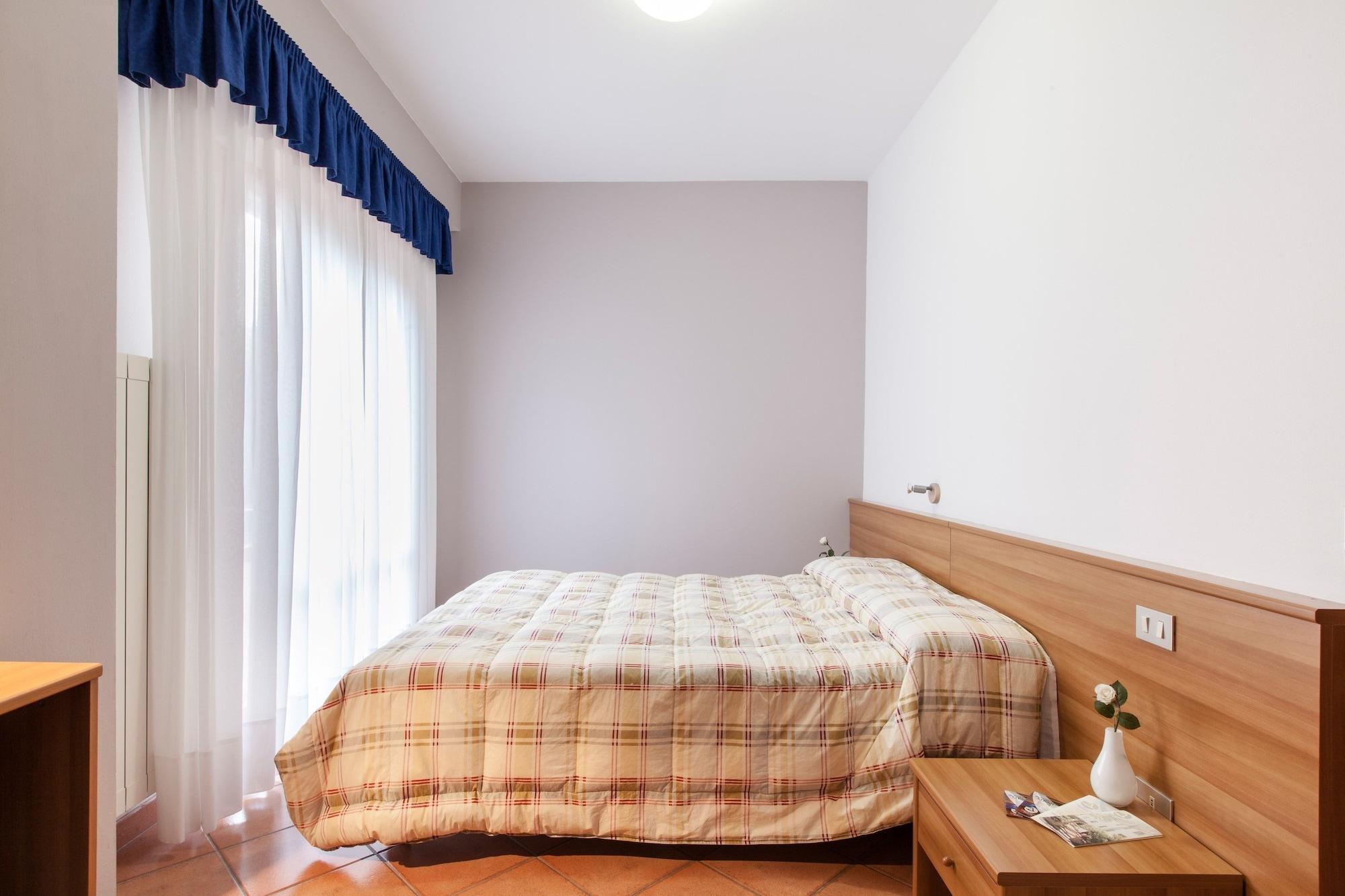Piccolo Hotel Aurora 아바디아산살바토레 외부 사진