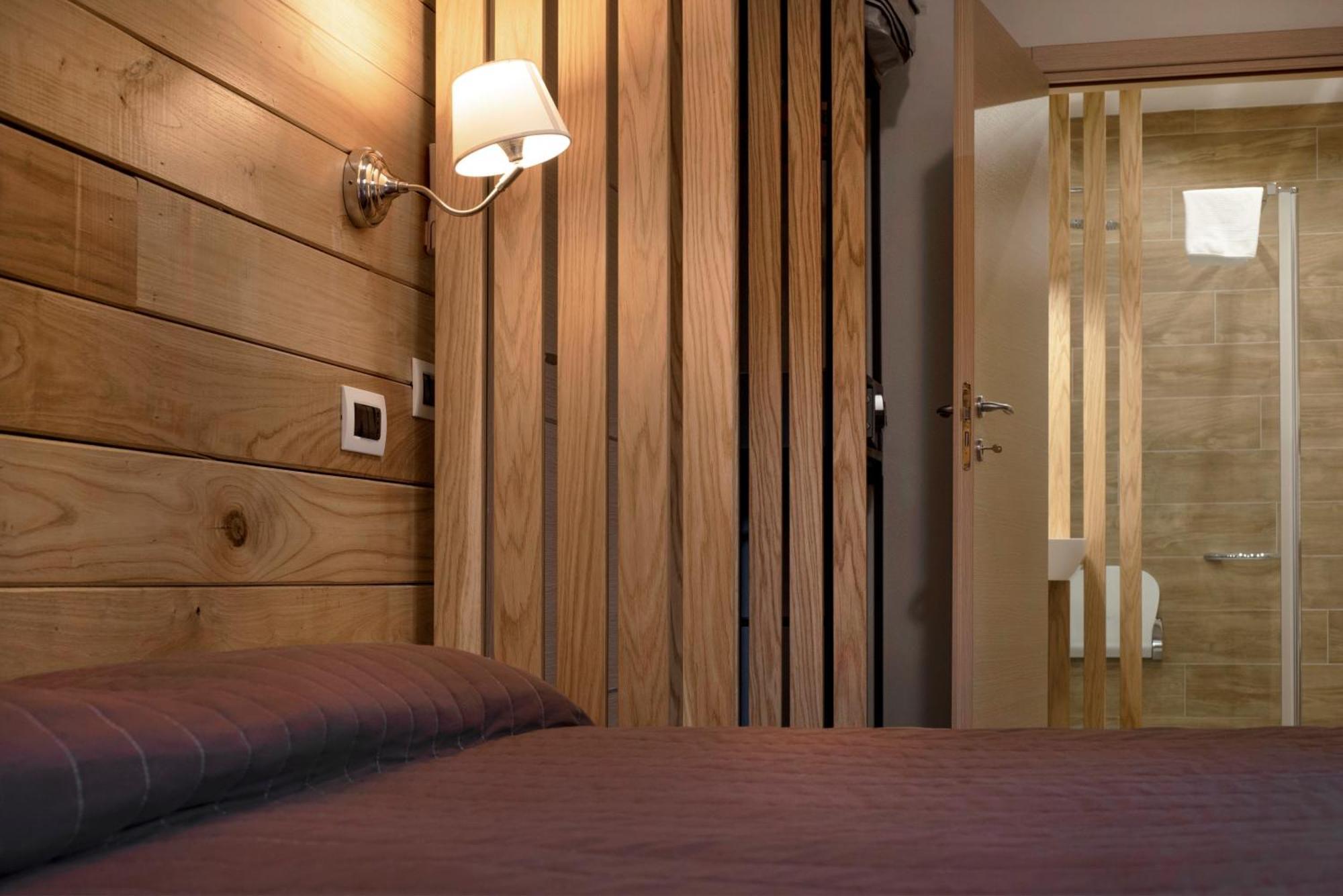 Piccolo Hotel Aurora 아바디아산살바토레 외부 사진